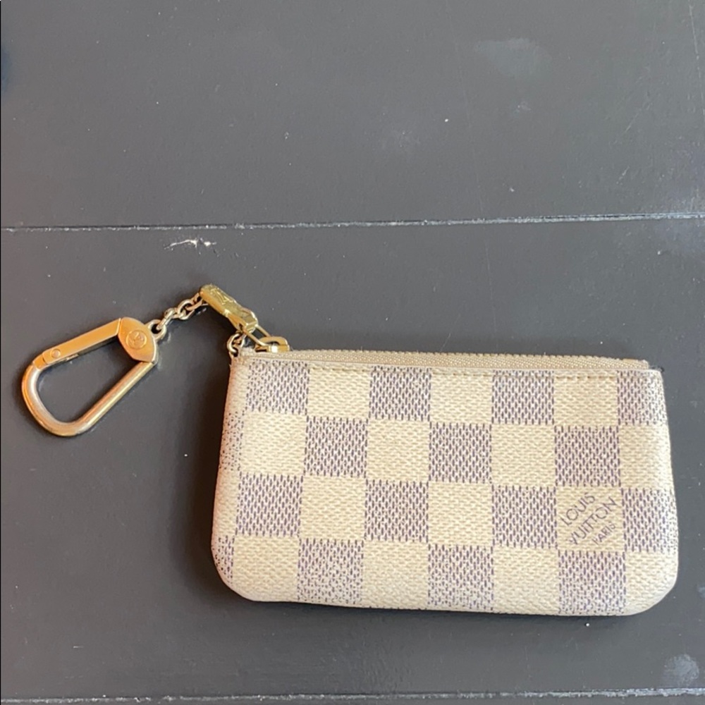 Louis Vuitton Keychain wallet